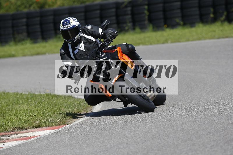 /Archiv-2024/29 12.06.2024 MOTO.CH Track Day ADR/Gruppe rot/unklar